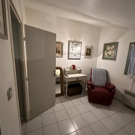 Maison Holiday home *