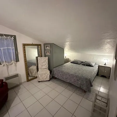 Maison Holiday home *