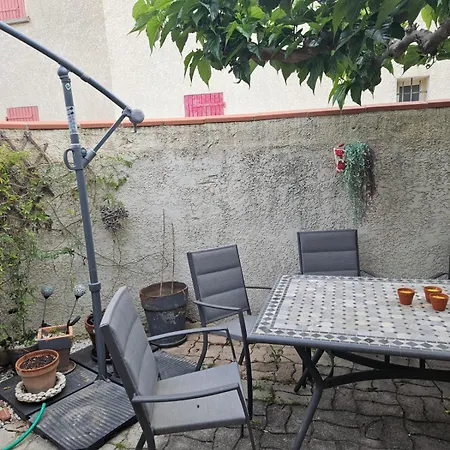 Maison *